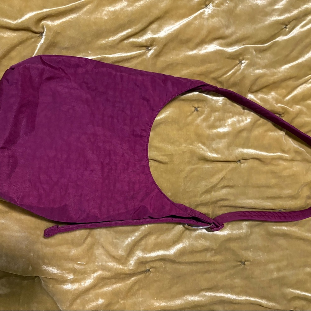 BAGGU Oxblood Sling Bag, urban outfitters exclusive